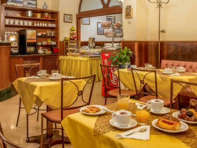 hotel assisi rome breakfast 2